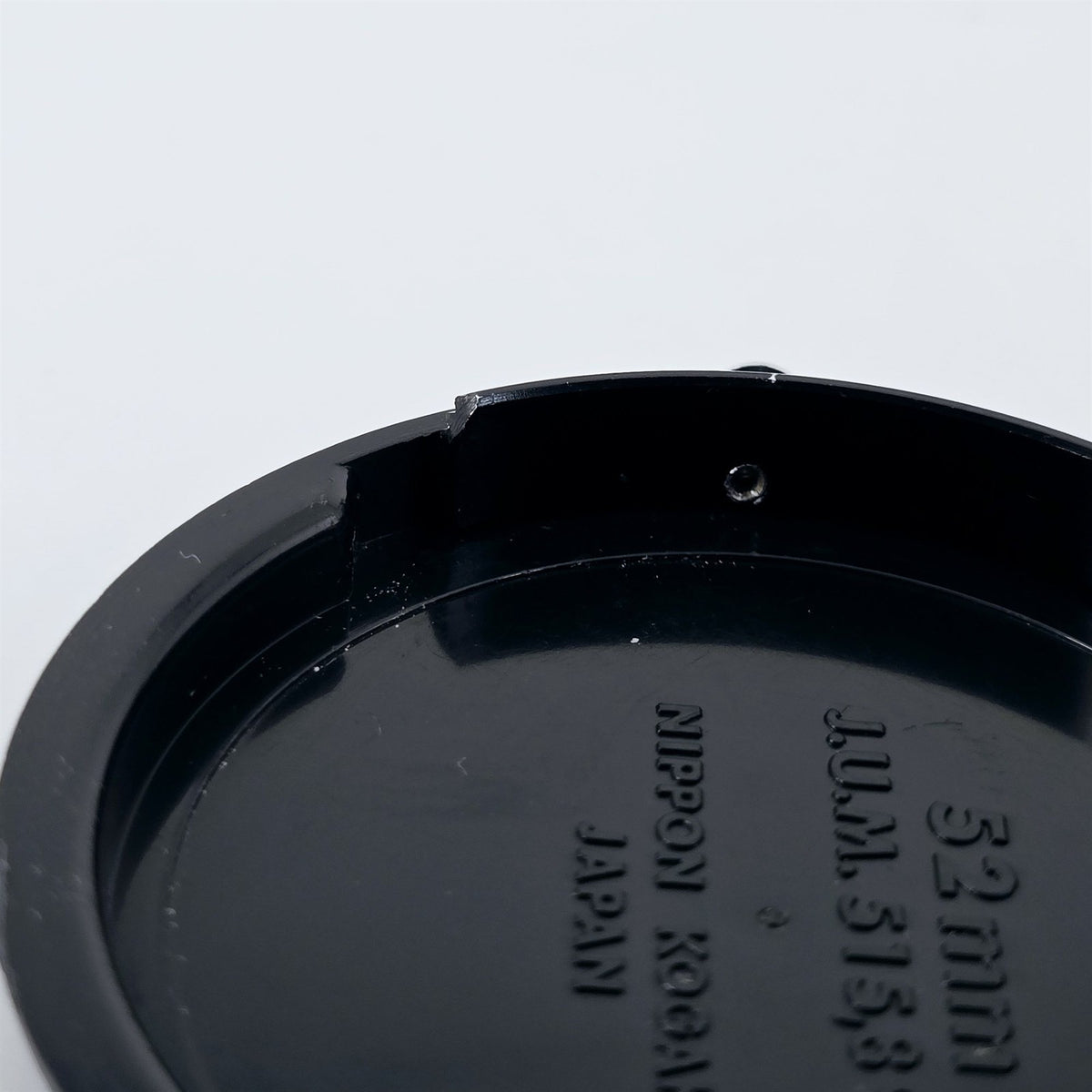 [Pre-owned] Nikon Nikkor 52mm Front Lens Cap Pin-Type Clip-On — Mint — Japan #5530