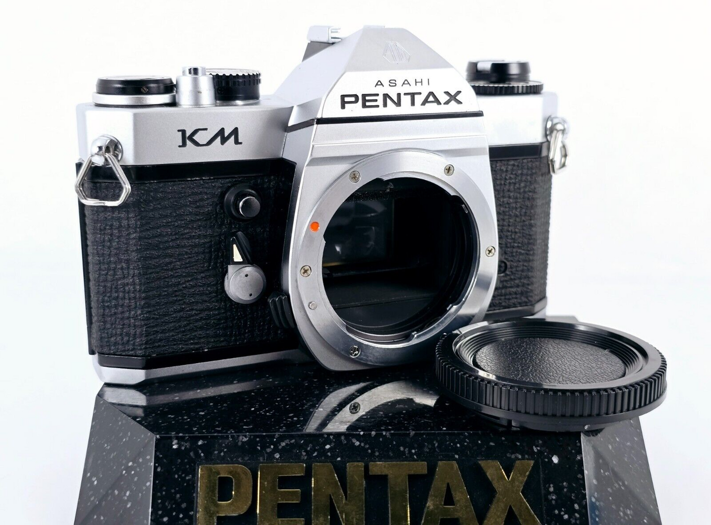 Read🌸New Seal [Excellent] Pentax KM SLR 35mm Film Camera Body Only From Japan