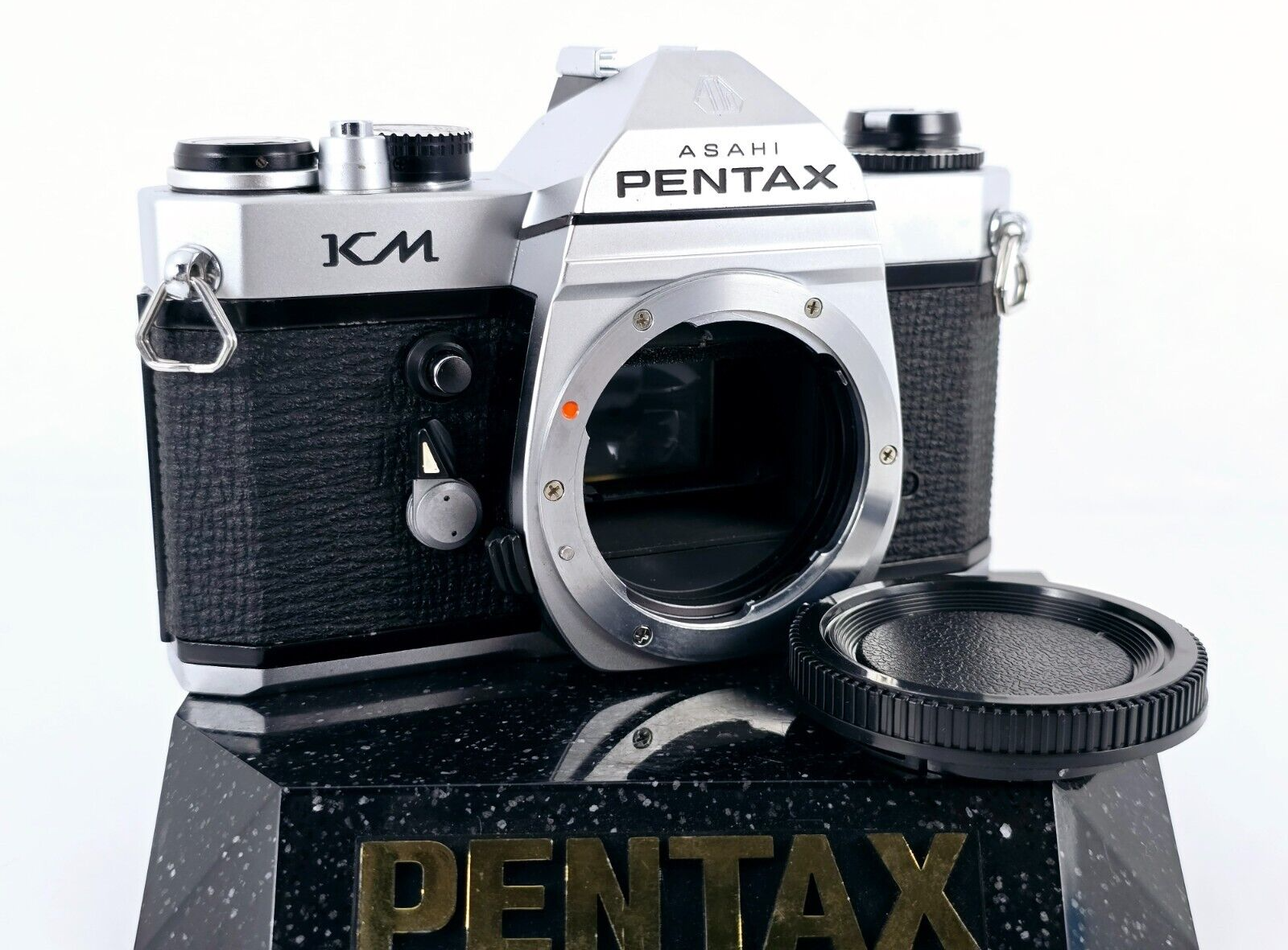 Read🌸New Seal [Excellent] Pentax KM SLR 35mm Film Camera Body Only From Japan