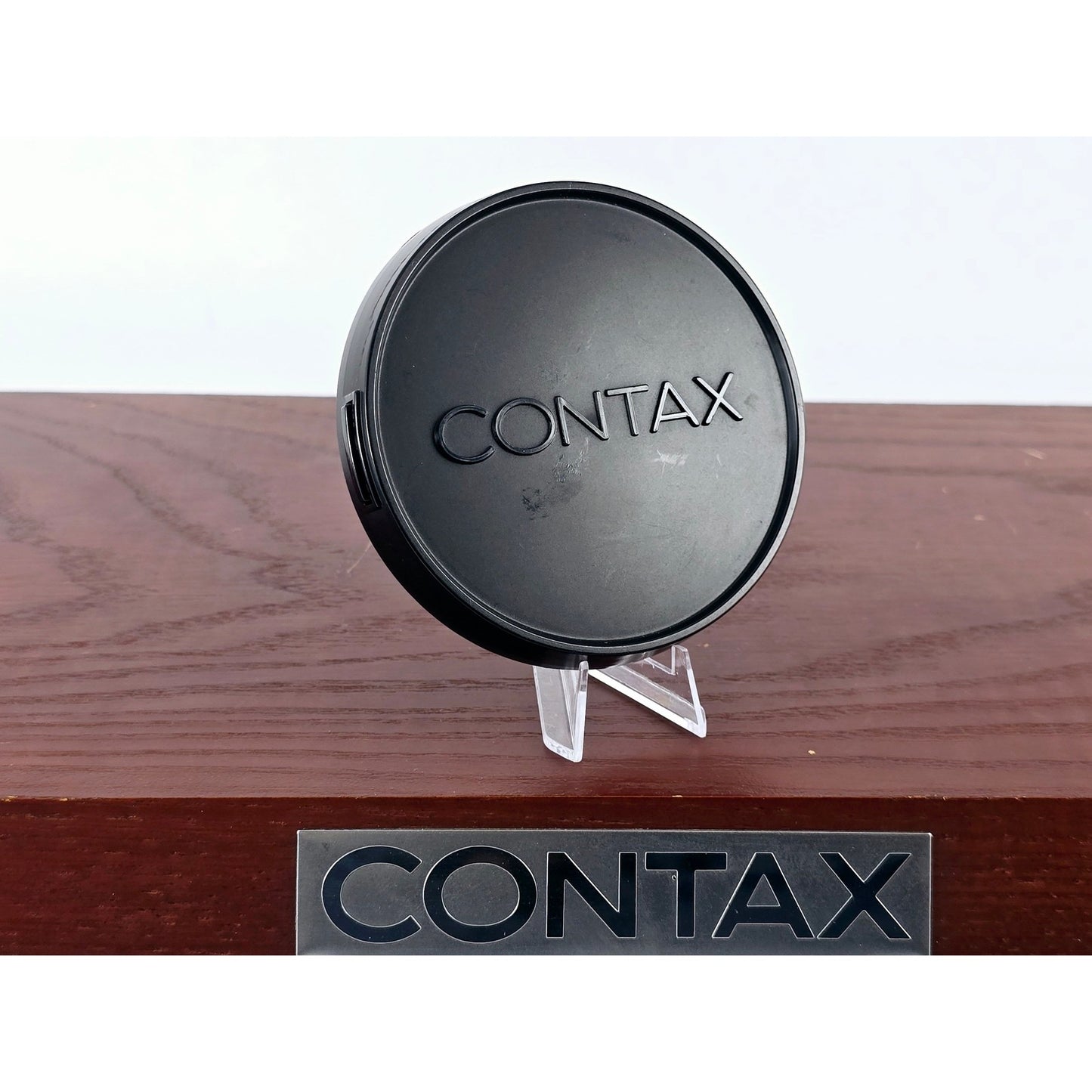 [Pre-owned] Contax Genuine 70mm Front Lens Cap for 67mm Filter Ring — Near MINT — Japan #2981