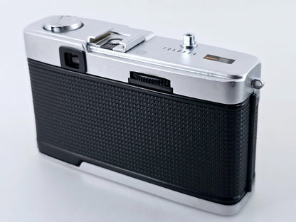 Red Flag OK🌸[Near MINT] Olympus Trip 35 Point & Shoot 35mm Film Camera Japan