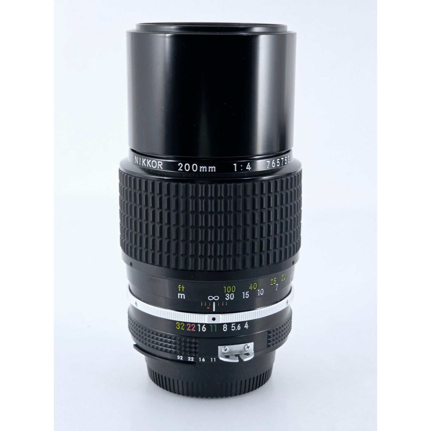 [Pre-owned] Nikon Ai Nikkor 200mm F4 Telephoto MF Lens — Near MINT — Japan #3636