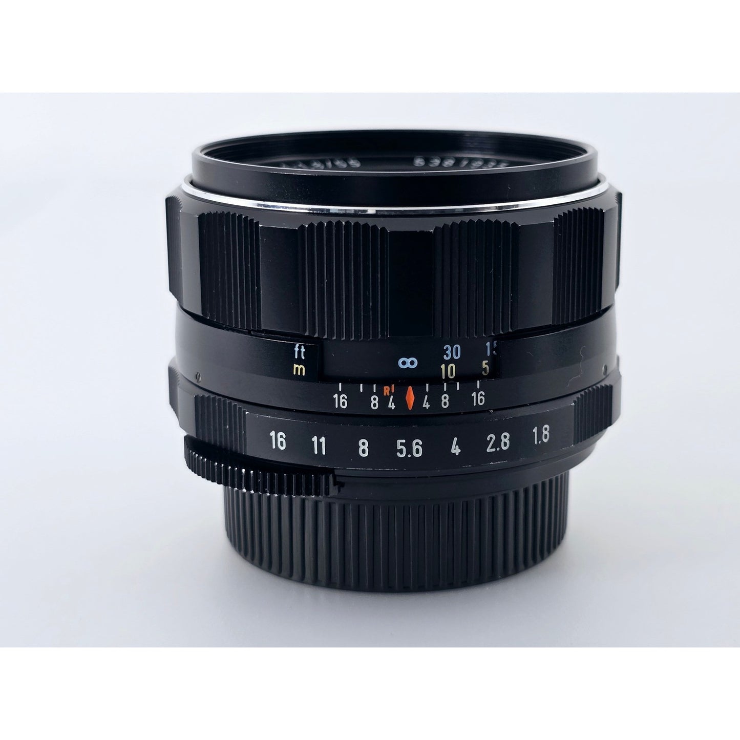 [Pre-owned] Pentax Super Multi Coated Takumar 55mm F1.8 SMC MF Lens M42 — Near MINT — Japan #4761