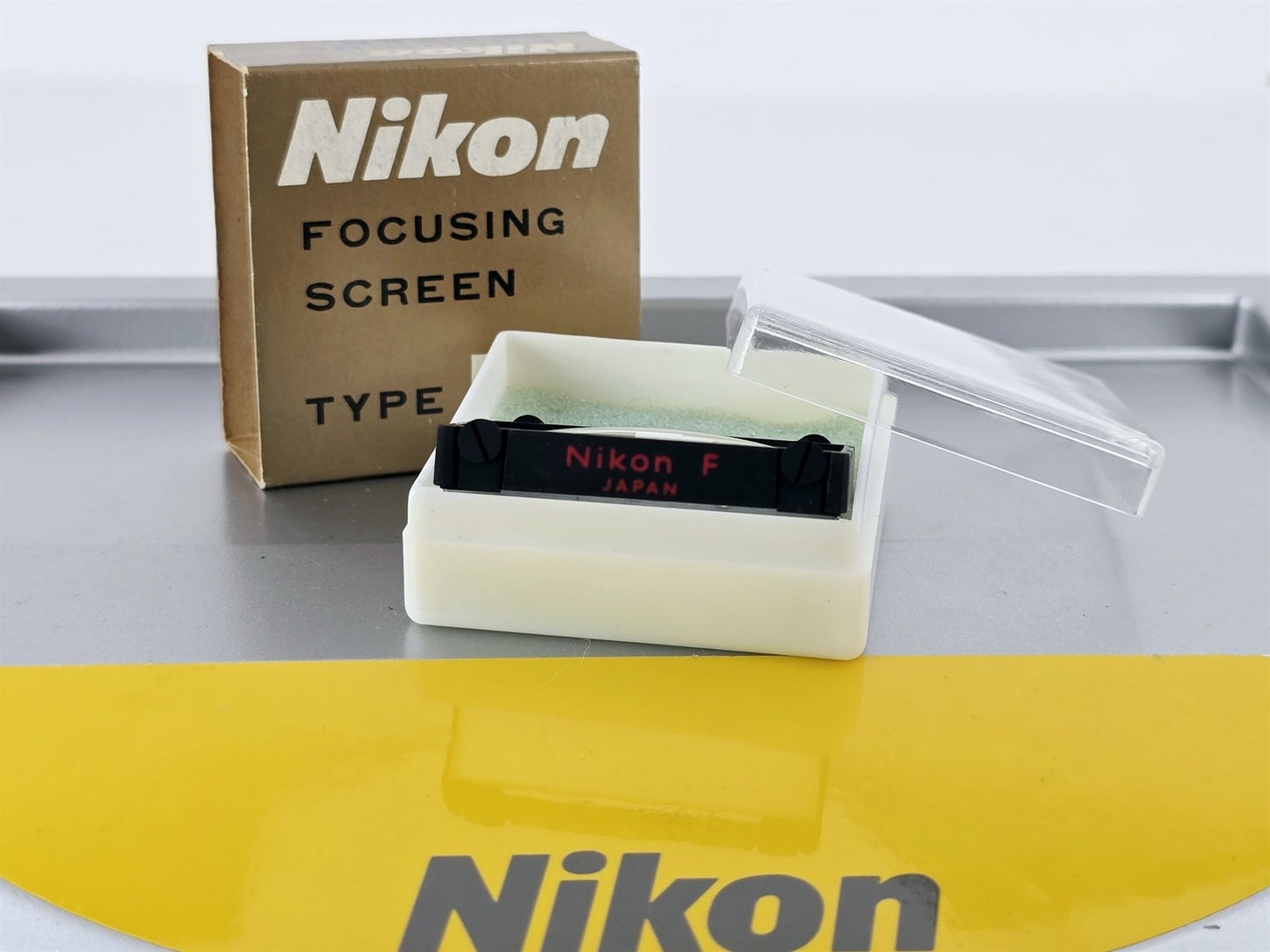 [Pre-owned] Nikon Type K Focusing Screen for F F2 SLR Camera — Near Mint — Japan #5048