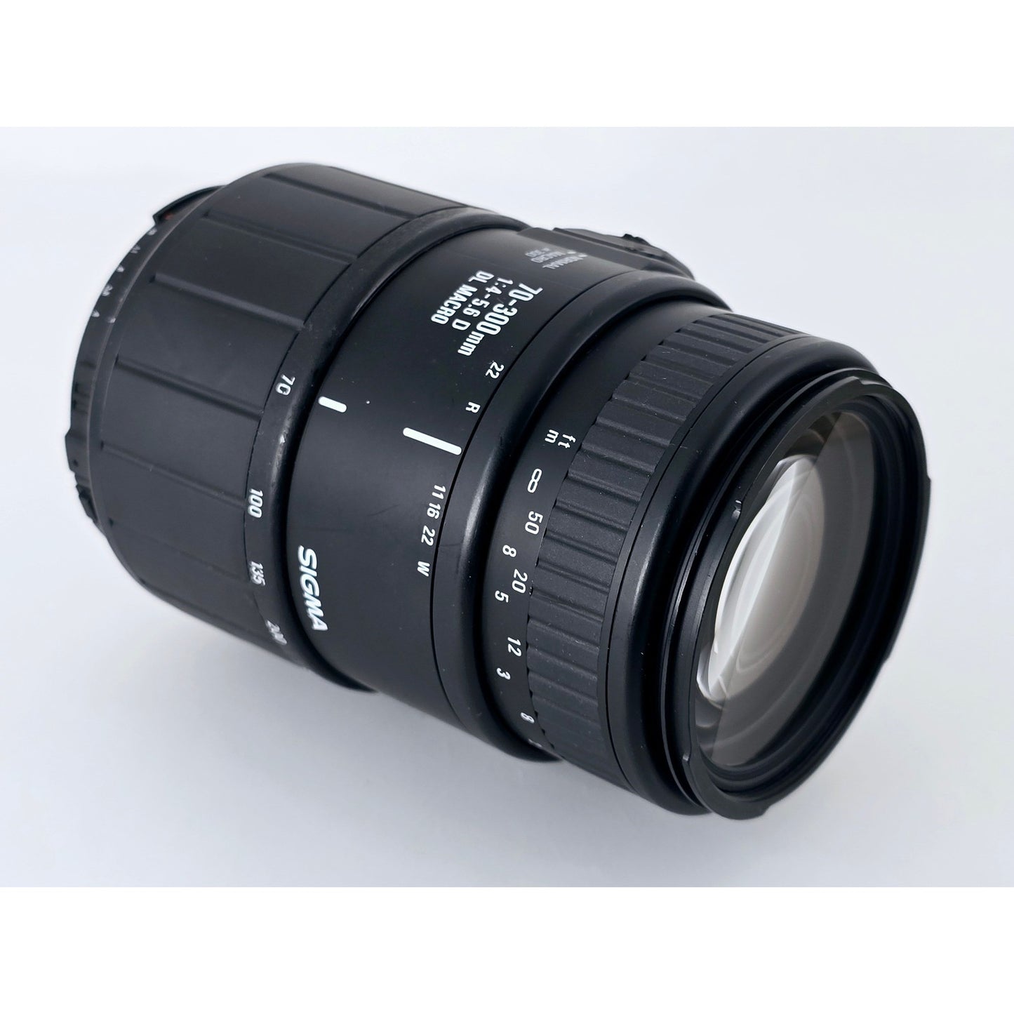 [Pre-owned] Sigma 70-300mm F4-5.6 D DL Macro AF Lens for Nikon F — Near MINT — Japan #5036