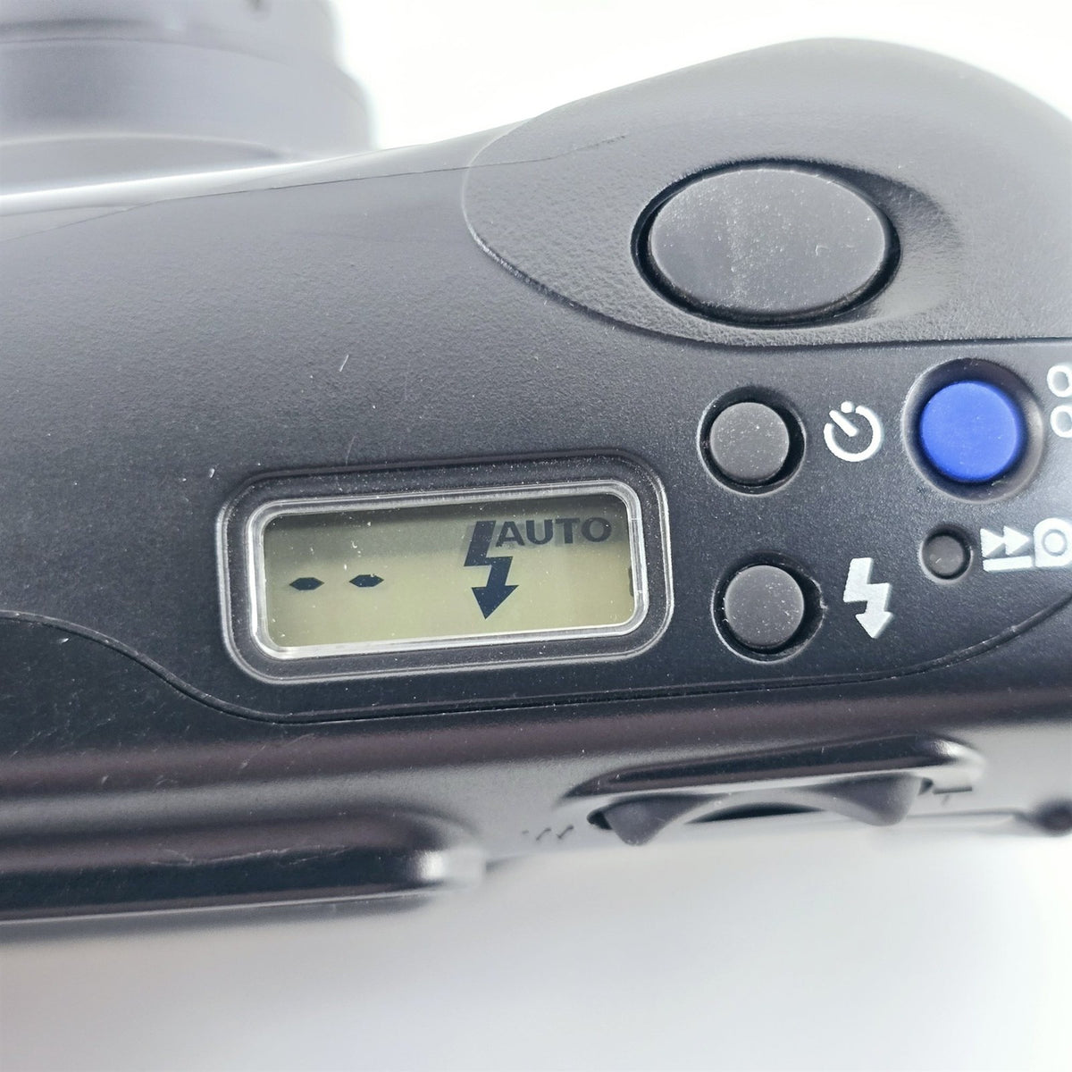 [Pre-owned] Kyocera Campus 70 Point & Shoot 35mm Film Camera — Near Mint+++ — Japan #5673