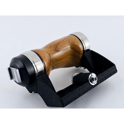 [Pre-owned] Asahi Pentax Hand Wood Grip w/ Hot Shoe for 67 67II 6x7 — Near MINT — Japan #3326