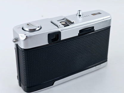 Red Flag OK🌸[Excellent+++++] Olympus Trip 35 Point & Shoot Film Camera Japan