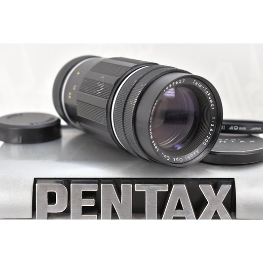 [Pre-owned] Pentax Tele-Takumar 200mm F5.6 MF Telephoto Lens M42 — Near MINT — Japan #2254