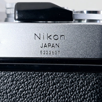 [Pre-owned] Nikon Nikomat EL 35mm SLR Film Camera Body — Near Mint — Japan #5255