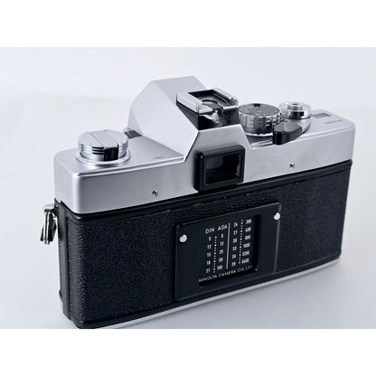 [Pre-owned] Minolta SR 101 SLR 35mm Film Camera (Body Only) — Near MINT — Japan #1947