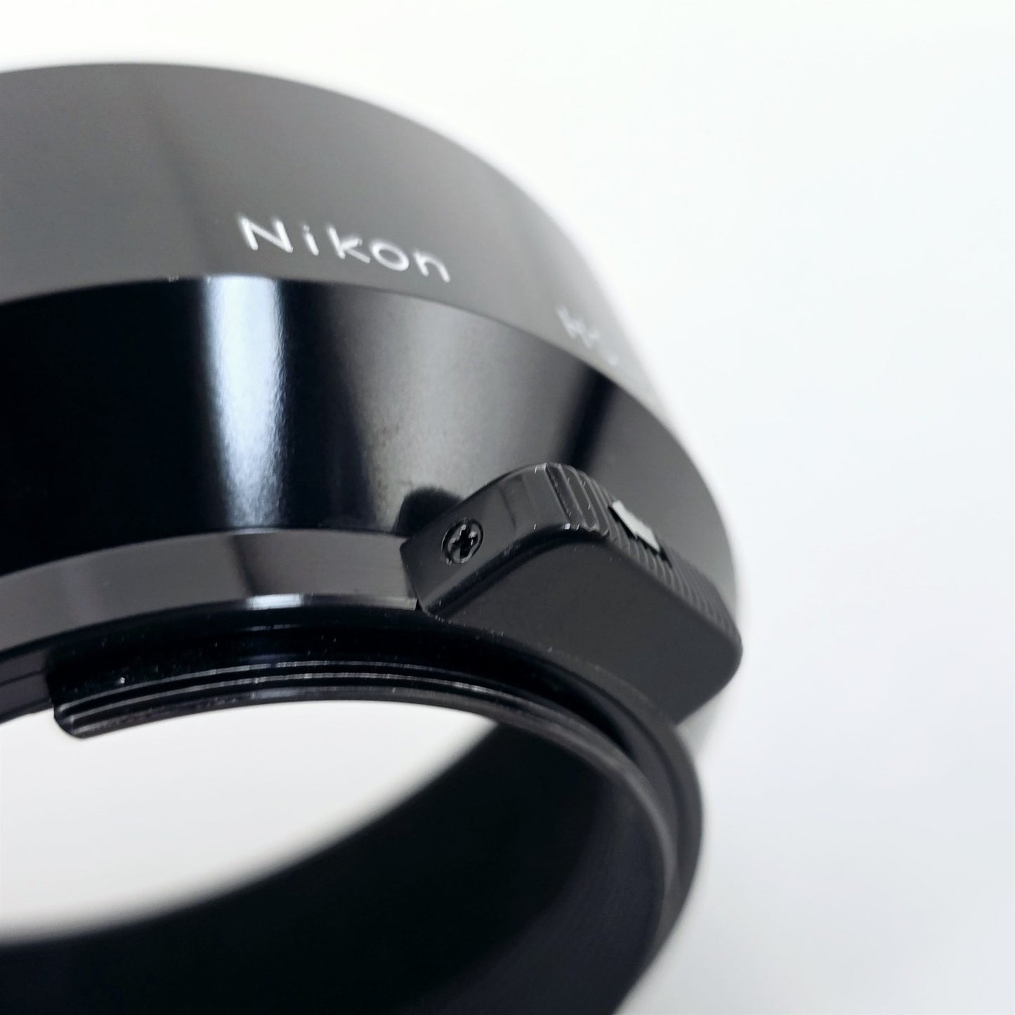 [Pre-owned] Nikon HS-5 Snap-On Lens Hood for Nikkor 50mm f/1.4 — Near Mint+++ — Japan #5461