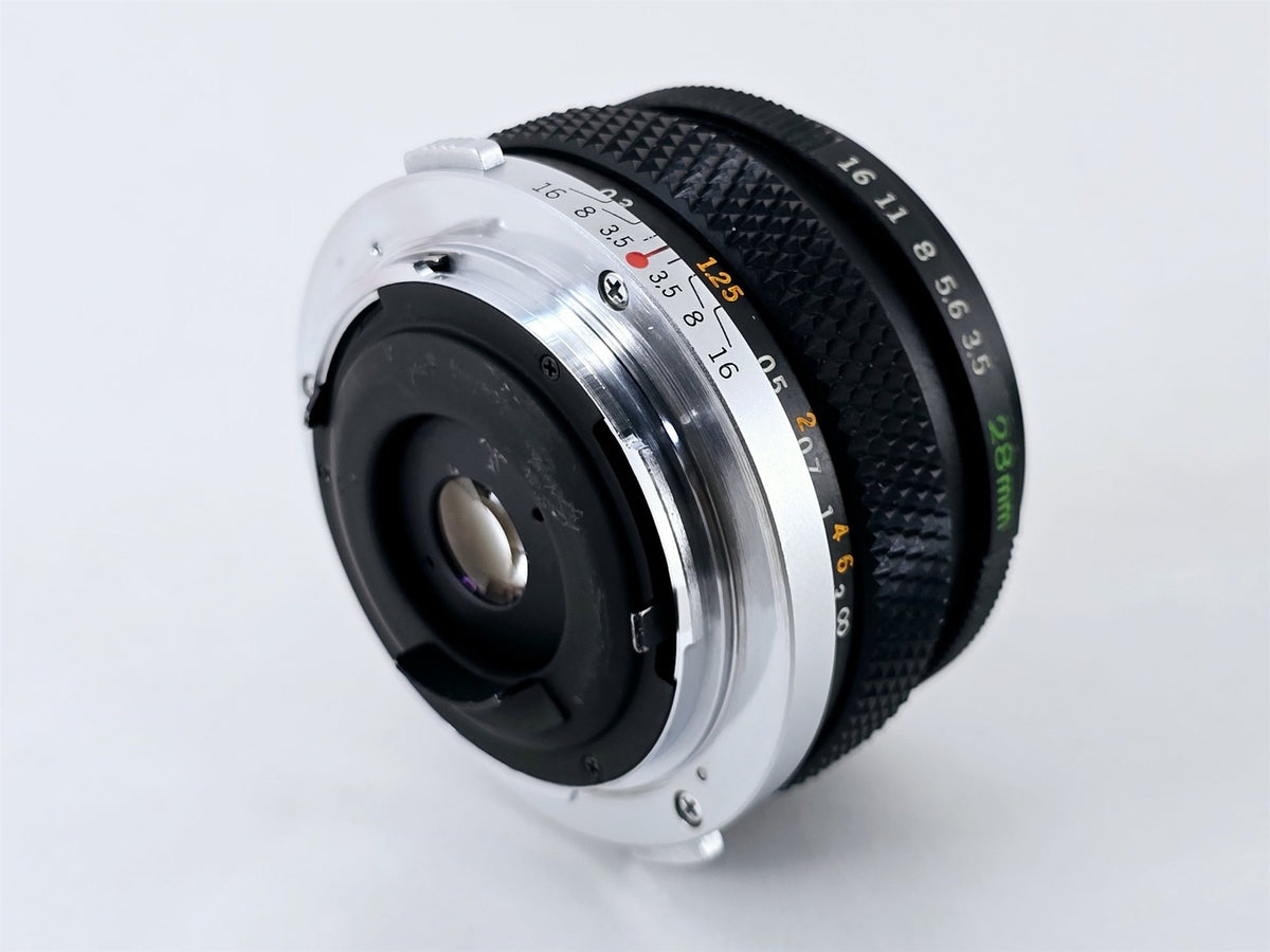 [Pre-owned] Olympus OM System G.Zuiko Auto-W 28mm F3.5 MF Lens — Near Mint+++ — Japan #4063