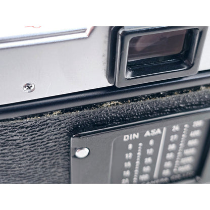 [Pre-owned] Minolta SR 101 SLR 35mm Film Camera (Body Only) — Near MINT — Japan #1947