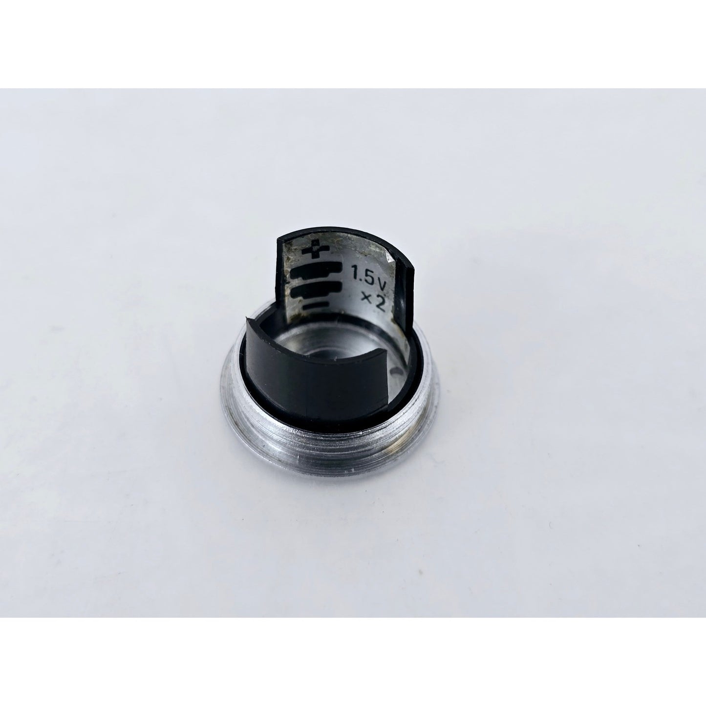 [Pre-owned] Nikon Silver Battery Cover Cap for FM/FM2/FE/FE2/FA — MINT — Japan #4749