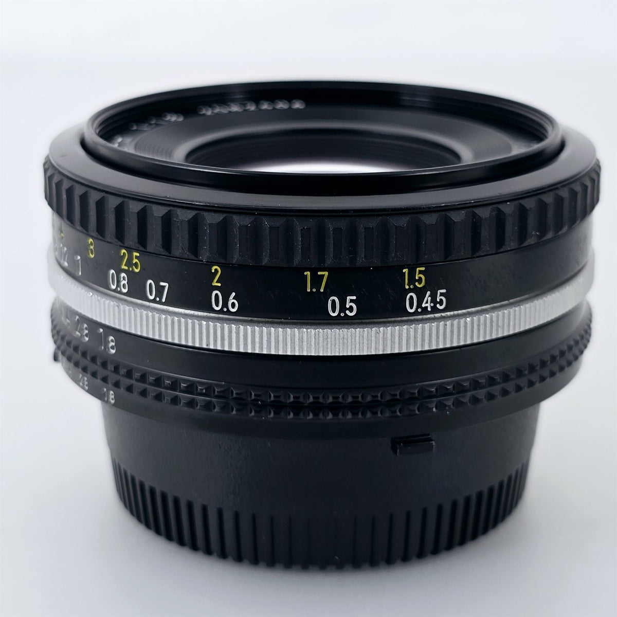 [Pre-owned] Nikon Ai-S Nikkor 50mm f/1.8 MF Pancake Prime Lens — Near Mint — Japan #5734