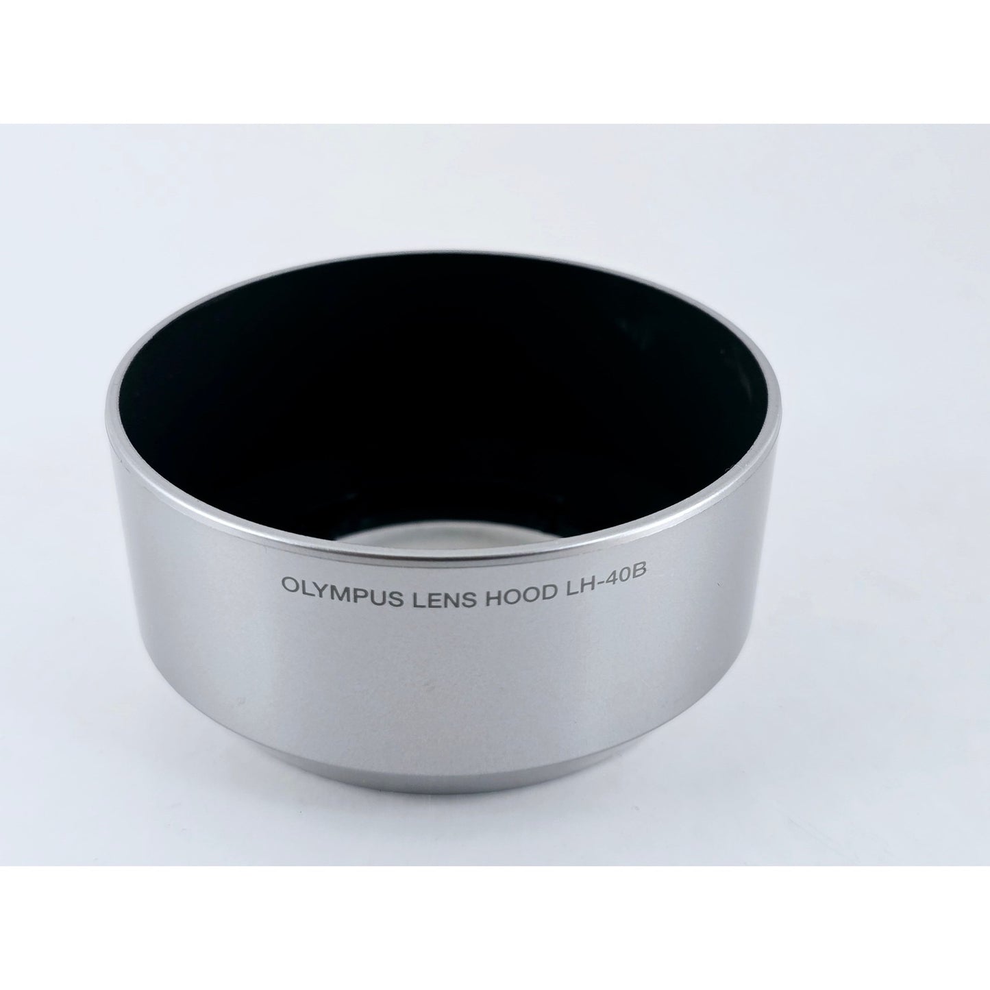 [Pre-owned] Olympus Pen LH-40B Lens Hood Silver for M.Zuiko Digital 45mm F1.8 — MINT — Japan #4088