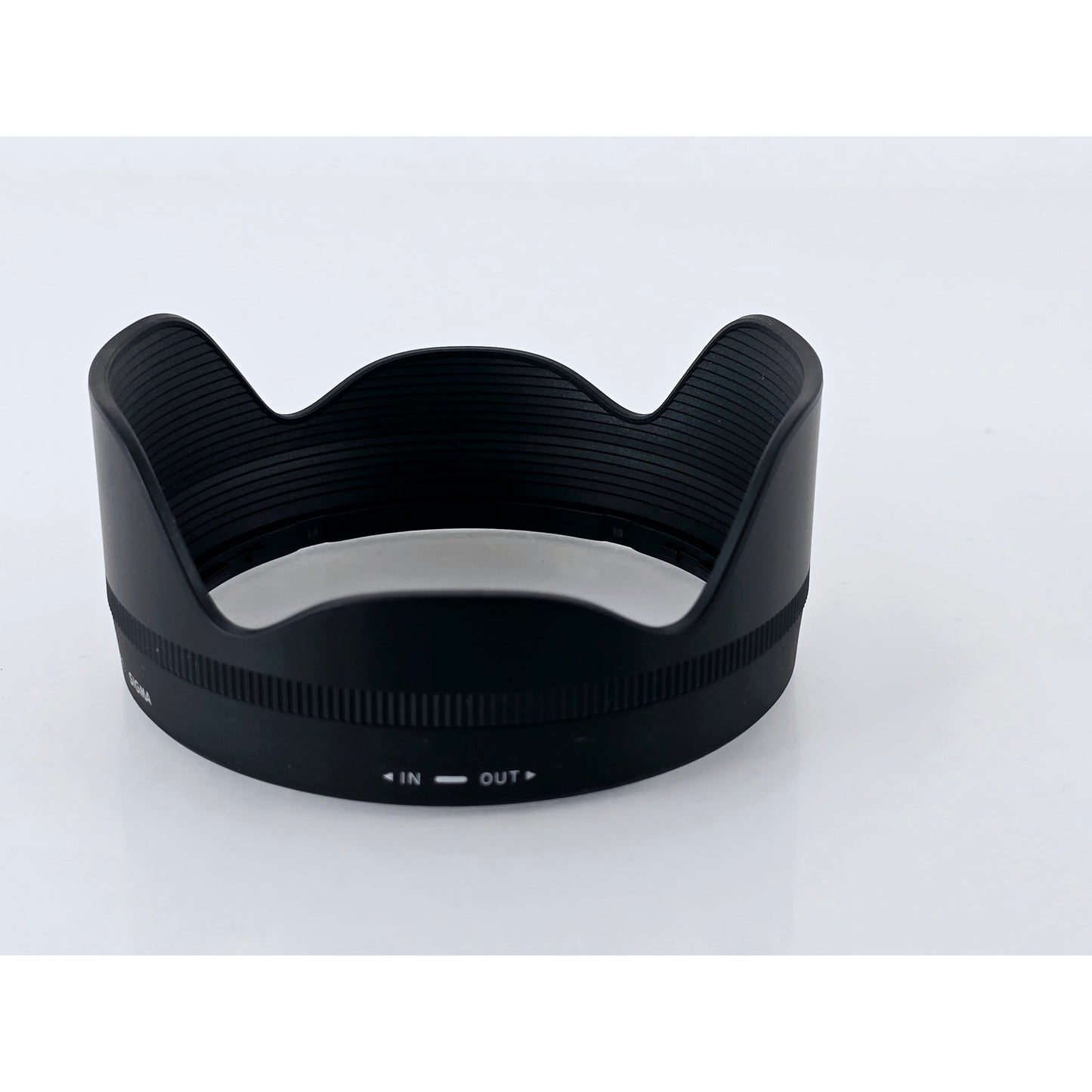 [Pre-owned] Sigma LH706-01 67mm Lens Hood for 28-70mm F2.8 DG DN — Top MINT — Japan #2968