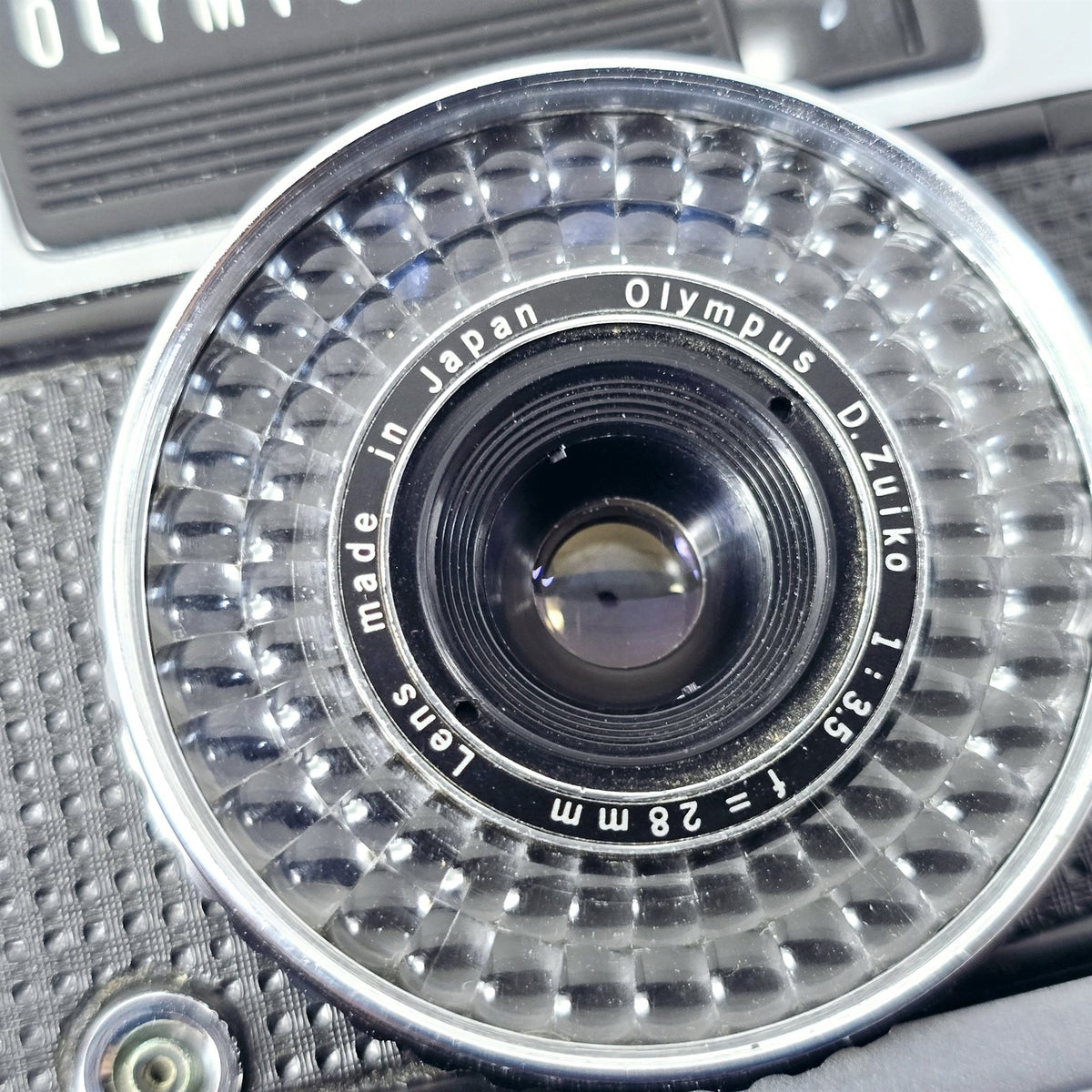 [Pre-owned] Olympus Pen EE-3 35mm Half Frame Film Camera — Near Mint — Japan #5483