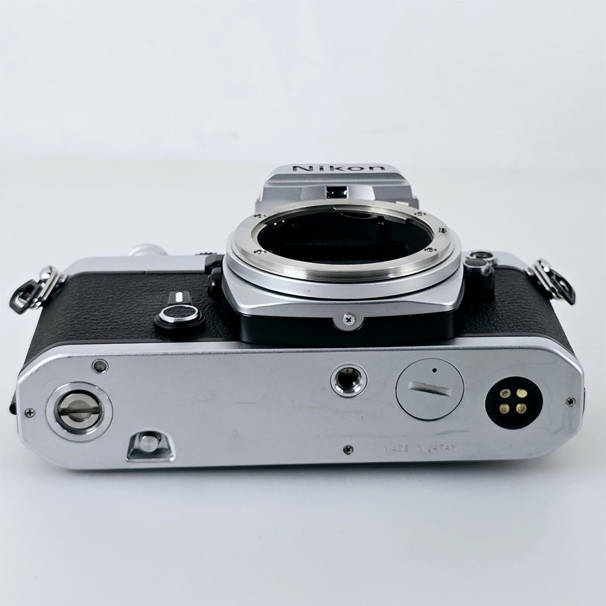 [Pre-owned] Nikon FM SLR 35mm Film Camera Body Only — Near Mint+++ — Japan #5655