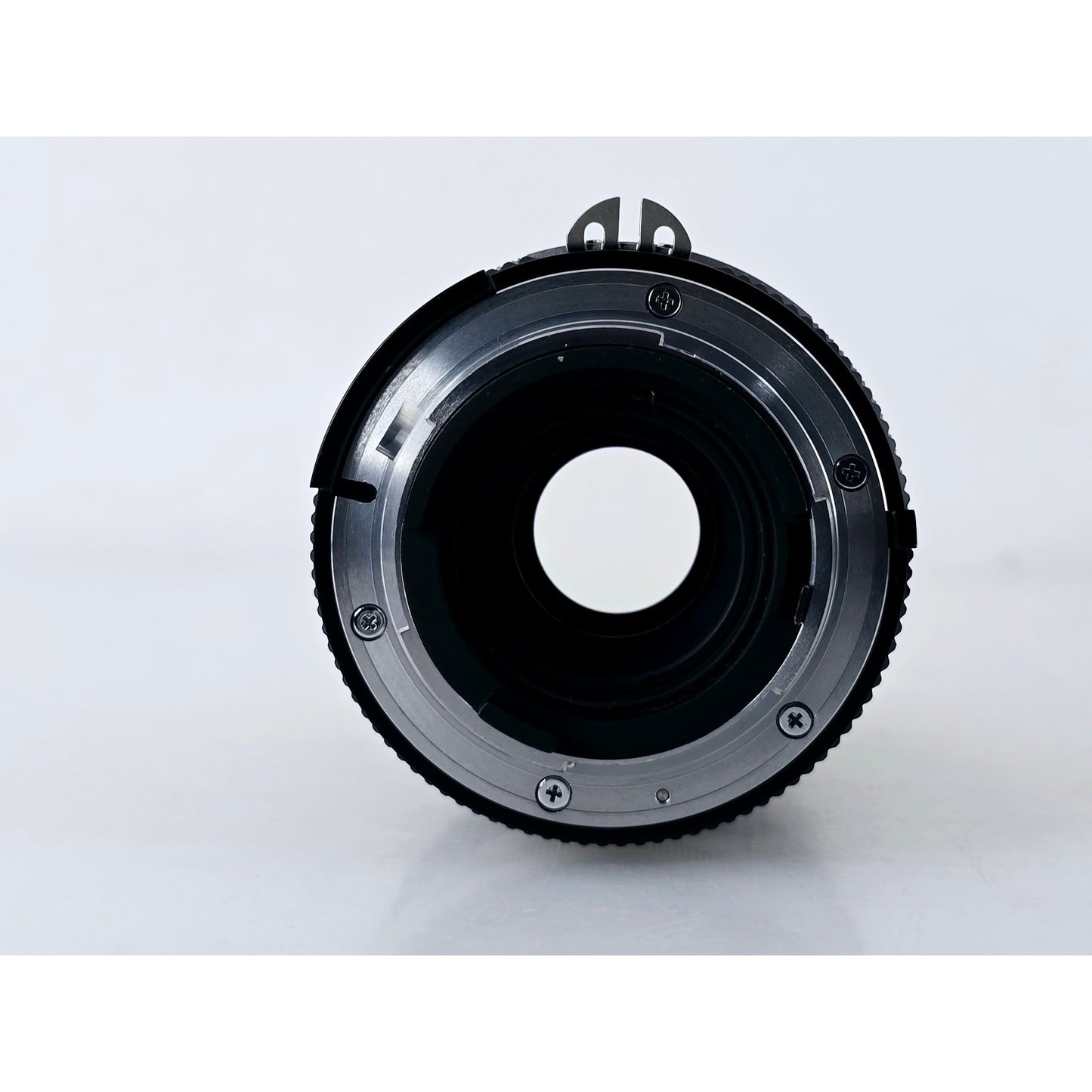 [Pre-owned] Nikon Ai-s Nikkor 200mm F4 Telephoto MF Lens — Near MINT — Japan #4317