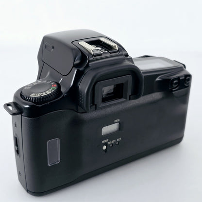 [Pre-owned] Canon EOS 1000 QD 35mm AF SLR Film Camera Body — Near Mint+++ — Japan #5208