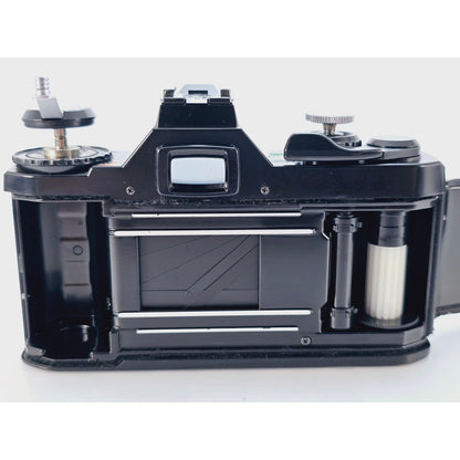[Pre-owned] Pentax MV1 SLR 35mm Film Camera (Body Only) — Near MINT — Japan #2427