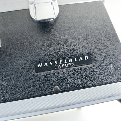 [Pre-owned] Hasselblad Hard Camera Storage Case (Medium, No Key) — Near Mint — Japan #5502