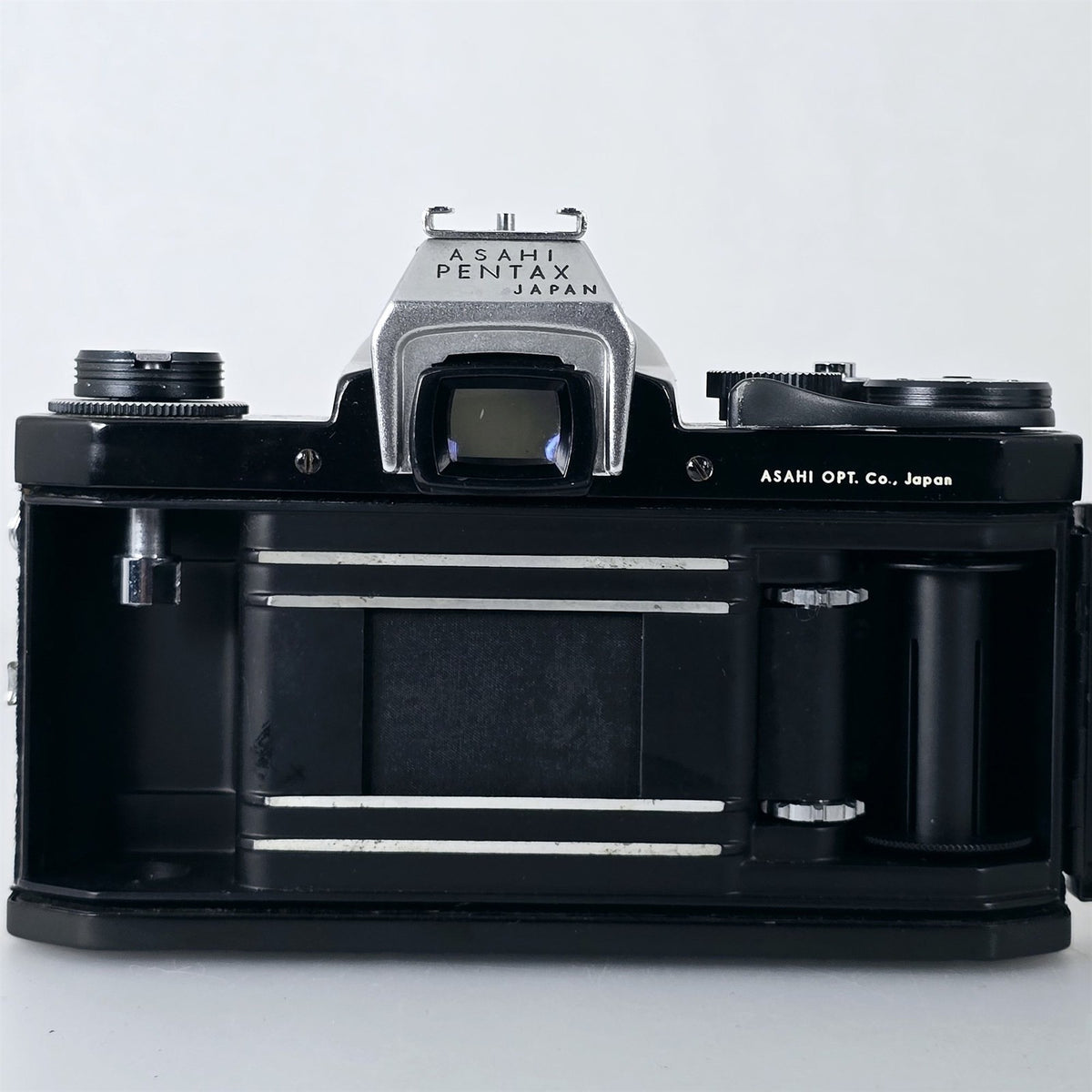 [Pre-owned] Pentax S2 Black SLR 35mm Film Camera with SMC Takumar 55mm f/1.8 — Excellent+++++ — Japan #5862