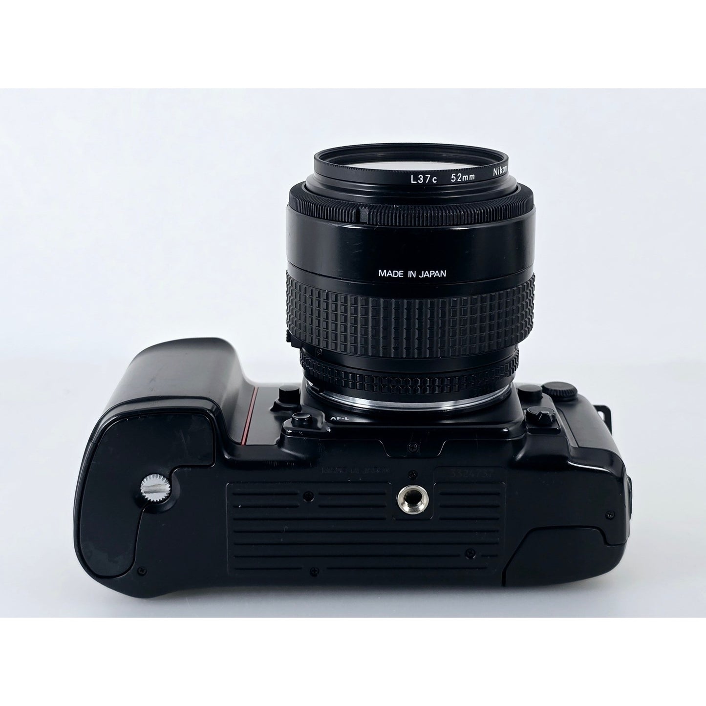 [Pre-owned] Nikon F-801s 35mm Film Camera with AF 35-70mm F3.3-4.5 Lens — Near MINT — Japan #5177