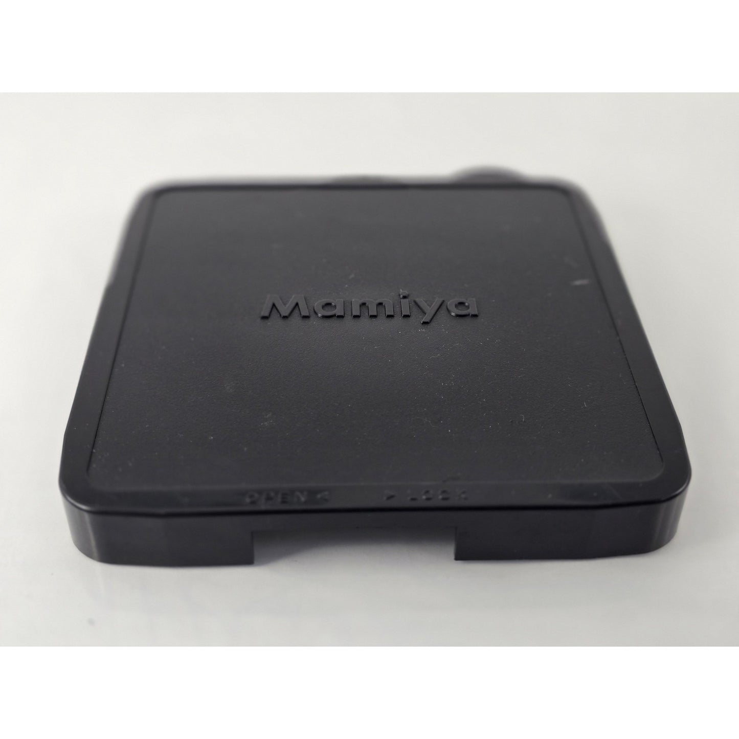 [Pre-owned] Mamiya RZ67 Rear Cap Film Magazine Cover — Near MINT — Japan #2984