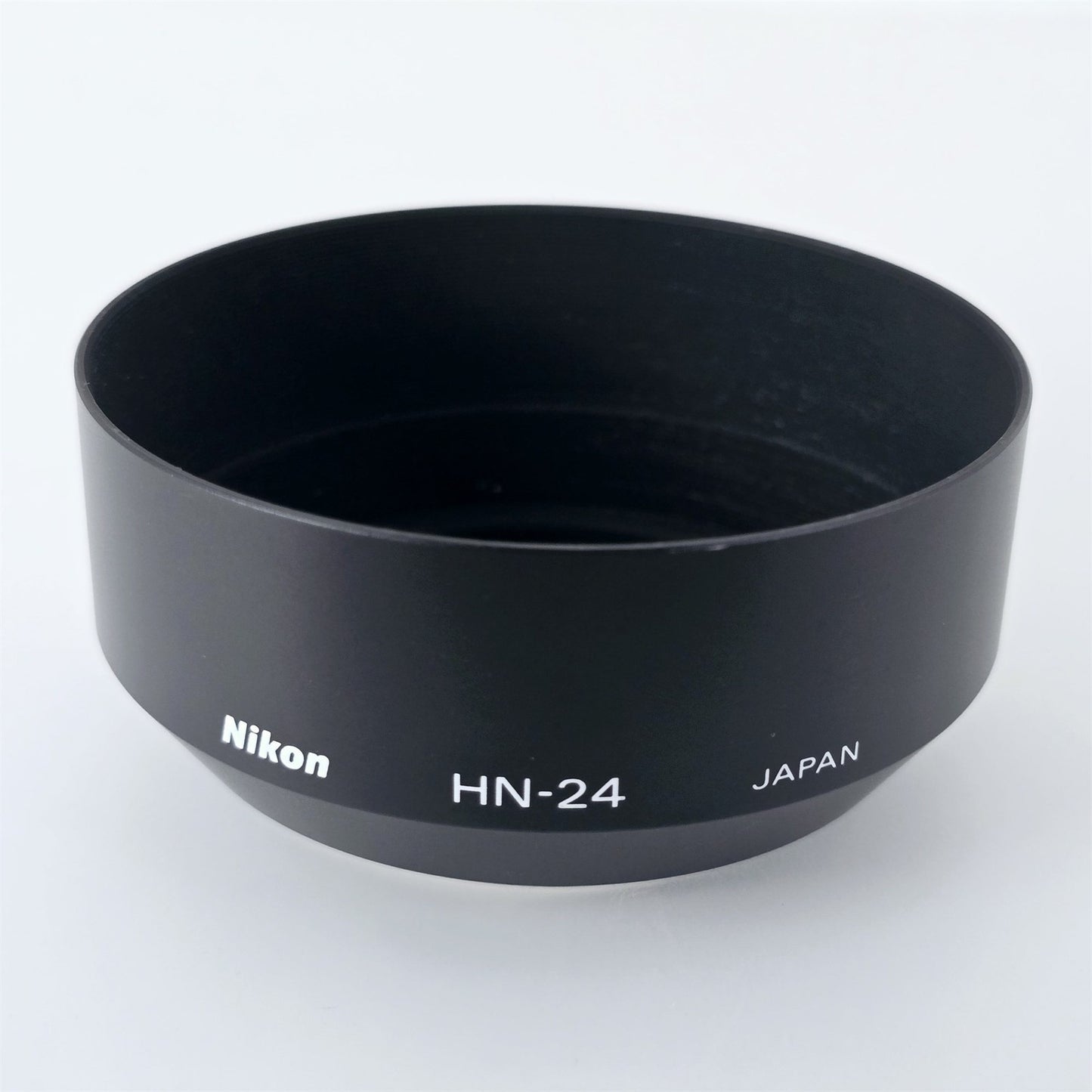 [Pre-owned] Nikon HN-24 62mm Metal Lens Hood for AF 100-300/70-210 — Near Mint+++ — Japan #5462