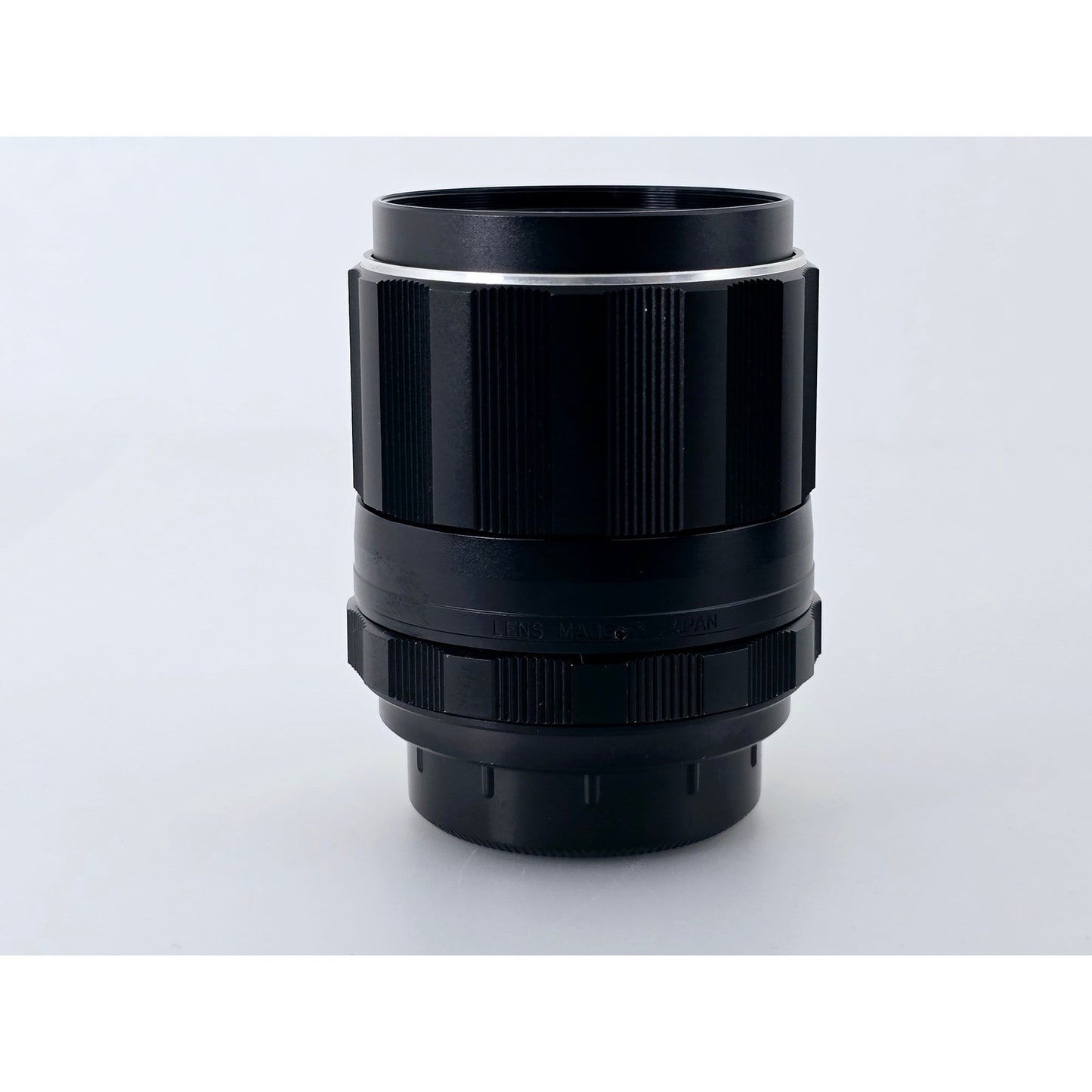 [Pre-owned] Pentax Super Multi Coated Takumar 105mm F2.8 SMC MF Lens M42 — Near MINT — Japan #4319