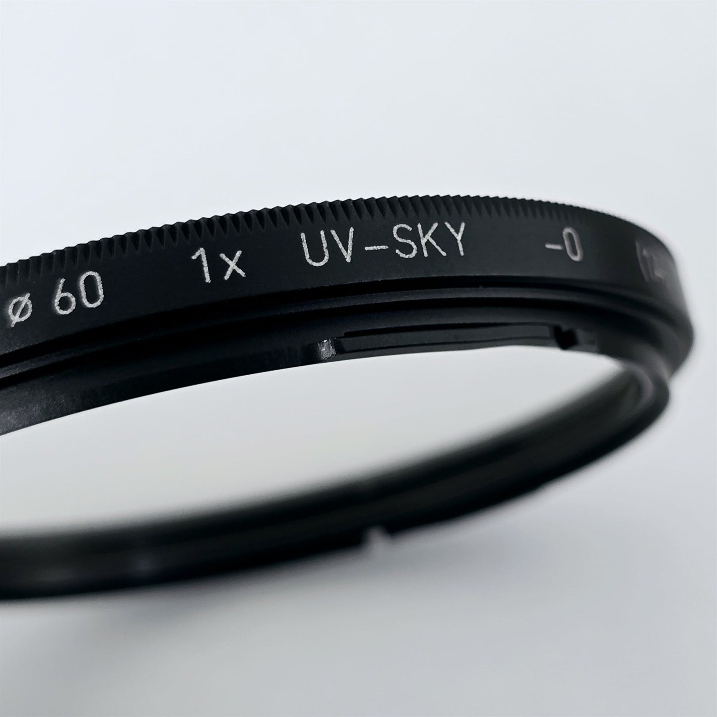 [Pre-owned] Hasselblad B60 UV Sky -0 1A MC Protect Bayonet Filter 41608 — Mint — Japan #5559