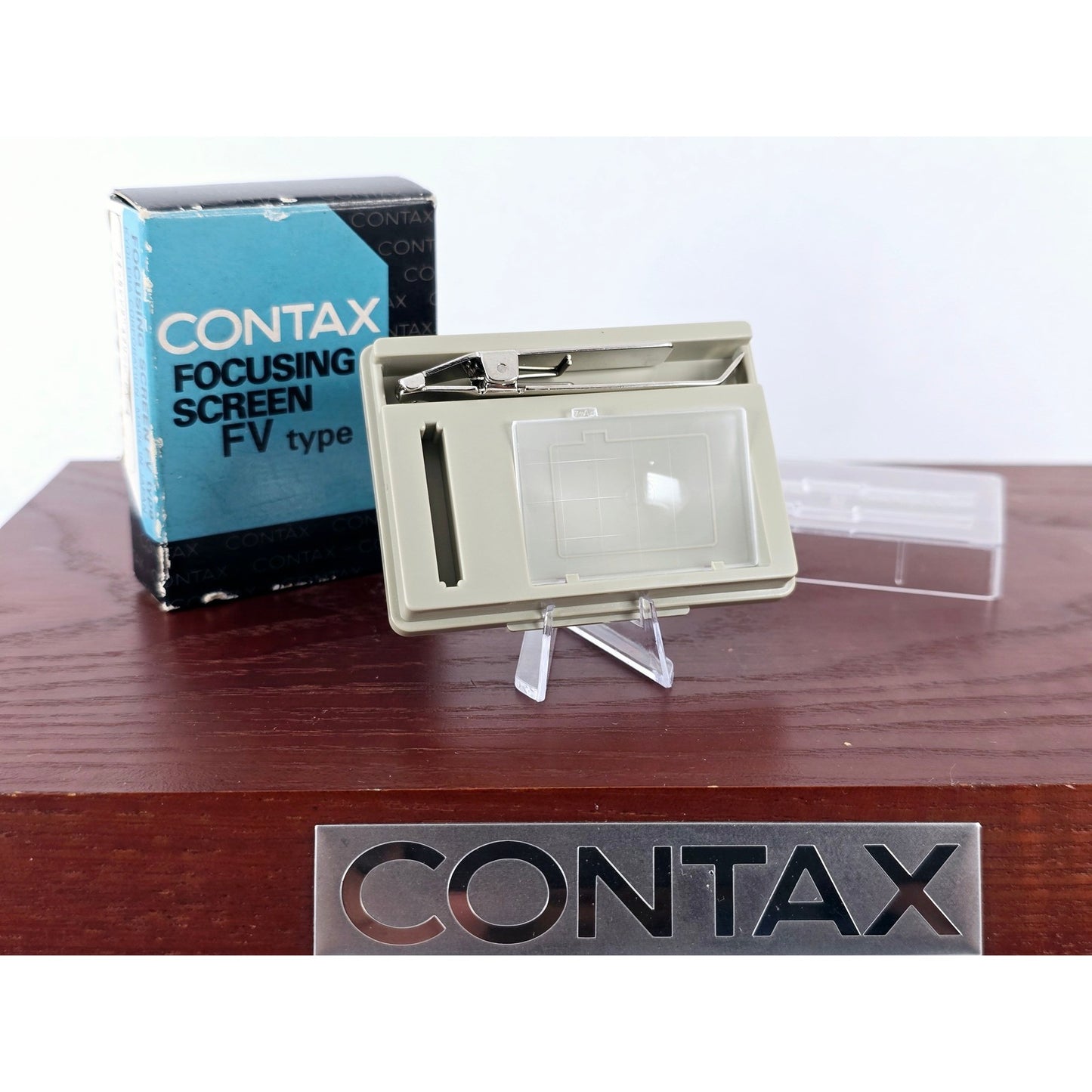 [Pre-owned] Contax Focusing Screen FV-4 Grid Mat Type for RTS III — MINT — Japan #2757