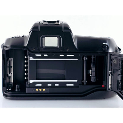 [Pre-owned] Nikon F50 Panorama SLR 35mm Film Camera (Body Only) — Near MINT+++ — Japan #3738