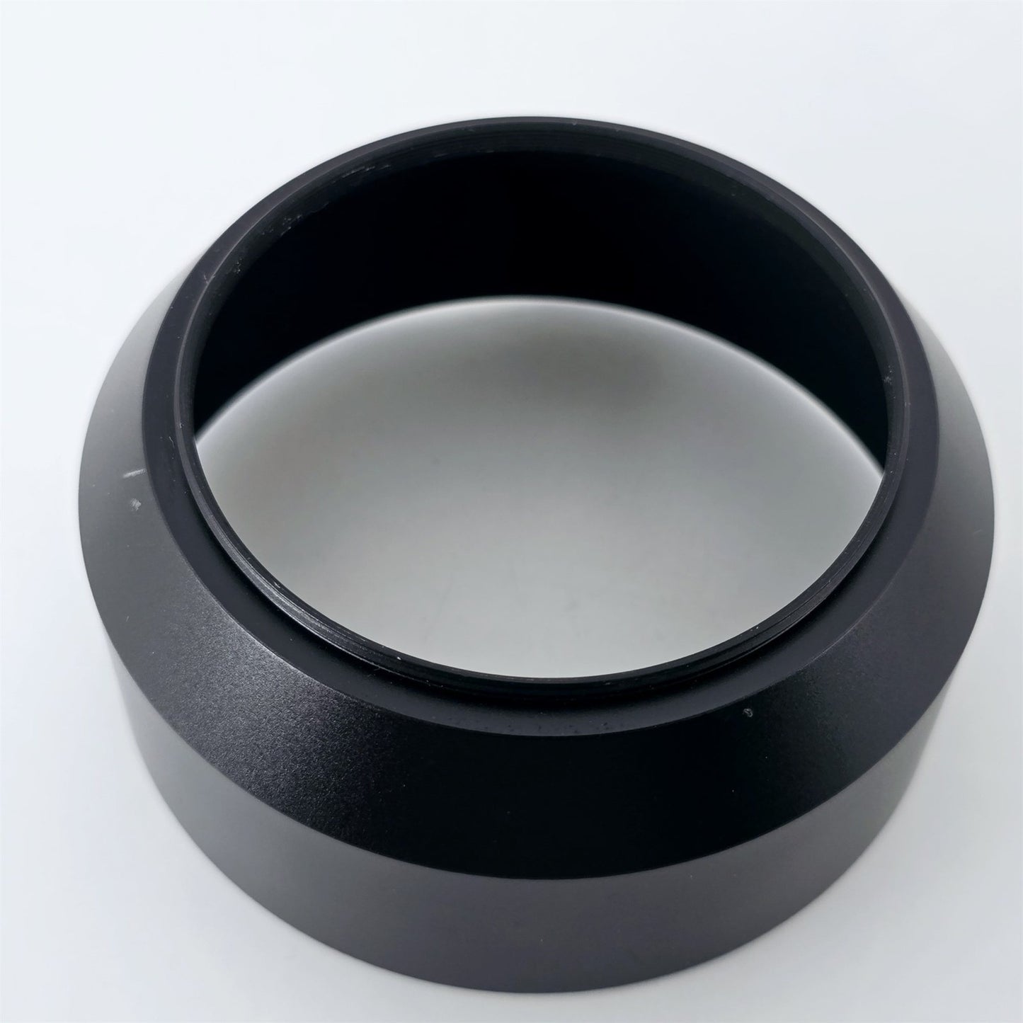 [Pre-owned] Nikon HN-24 62mm Metal Lens Hood for AF 100-300/70-210 — Near Mint+++ — Japan #5462