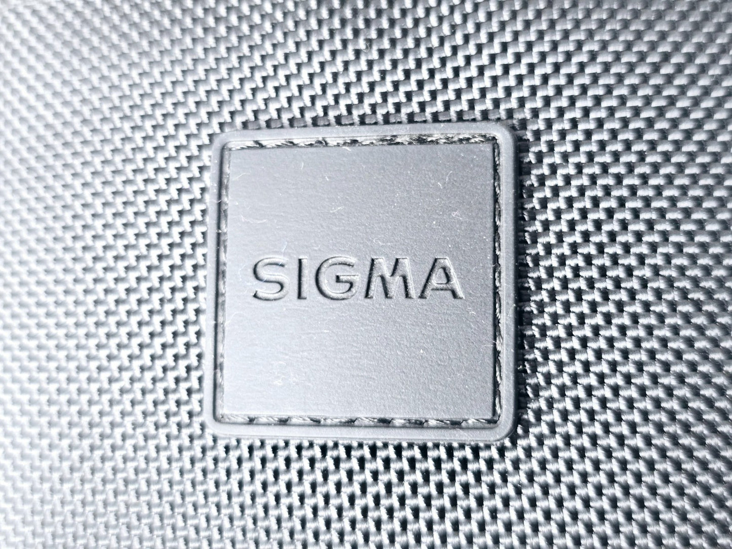 [Pre-owned] Sigma Hard Lens Case (4.3x3.9x5.9in) Vintage Protective Pouch — Mint — Japan #5072
