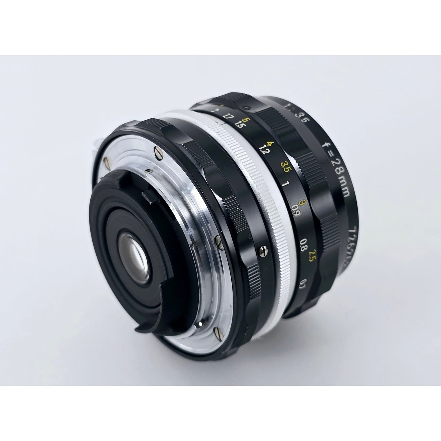 [Pre-owned] Nikon Non-Ai Nikkor-H Auto 28mm F3.5 Wide Angle MF Lens — Near MINT — Japan #4412