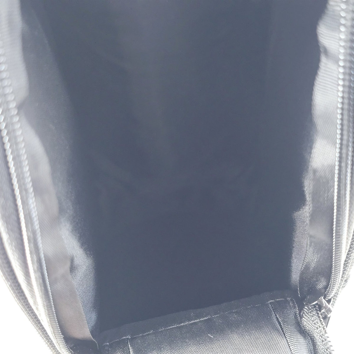 [Pre-owned] Genuine Nikon CL-M2 Soft Lens Case — Mint — Japan #5225