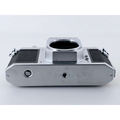 [Pre-owned] Asahi Pentax SV SLR 35mm Film Camera Body — Near MINT — Japan #4931